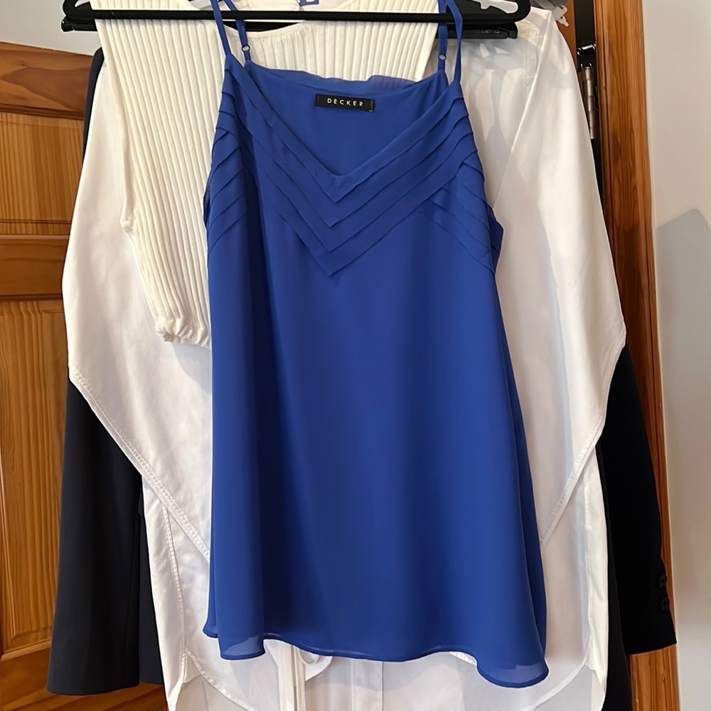 Decker sleeveless blouse - electric blue